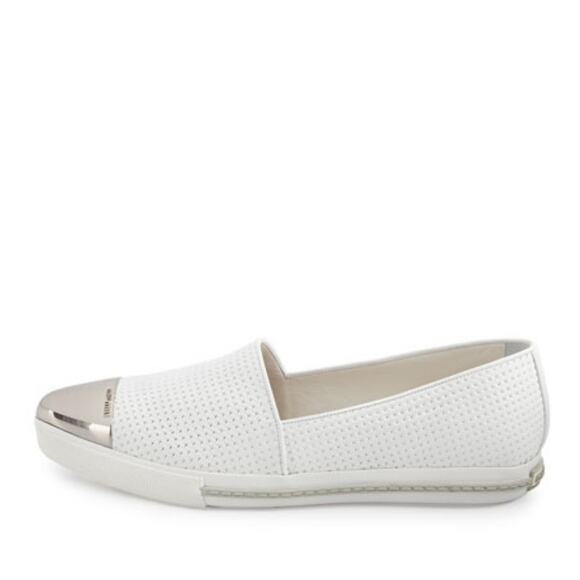 Miu Miu Embossed white metallic silver Leather Cap-Toe loafers 37 us size 6.5 7 - Picture 3 of 13